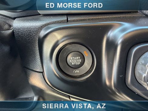 Used 2020 Jeep Wrangler Unlimited Sahara AWD/4WD image 38
