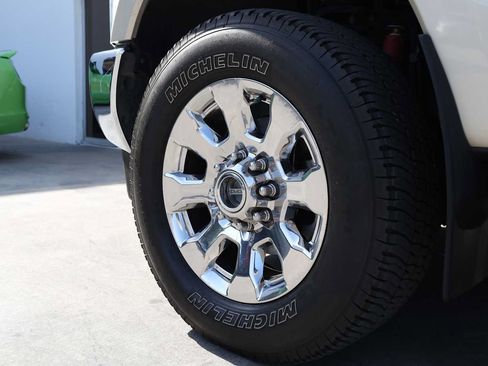 Used 2017 Ford F250 Lariat w/ Lariat Ultimate Package AWD/4WD image 64