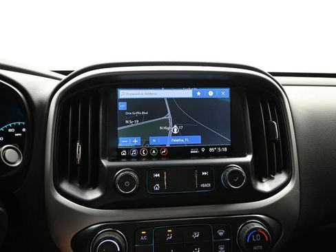 Certified 2022 Chevrolet Colorado LT w/ Luxury Package image 16