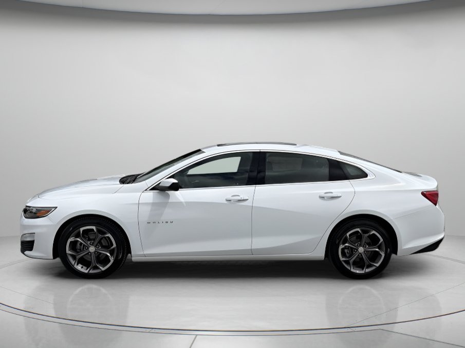 Used 2024 Chevrolet Malibu LT FWD image 5