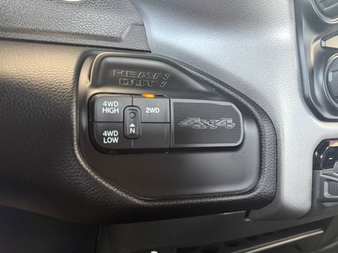 Used 2024 RAM 3500 Big Horn AWD/4WD image 16