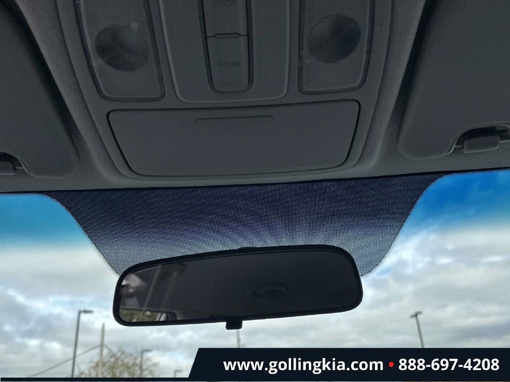 Used 2017 Kia Soul FWD image 25