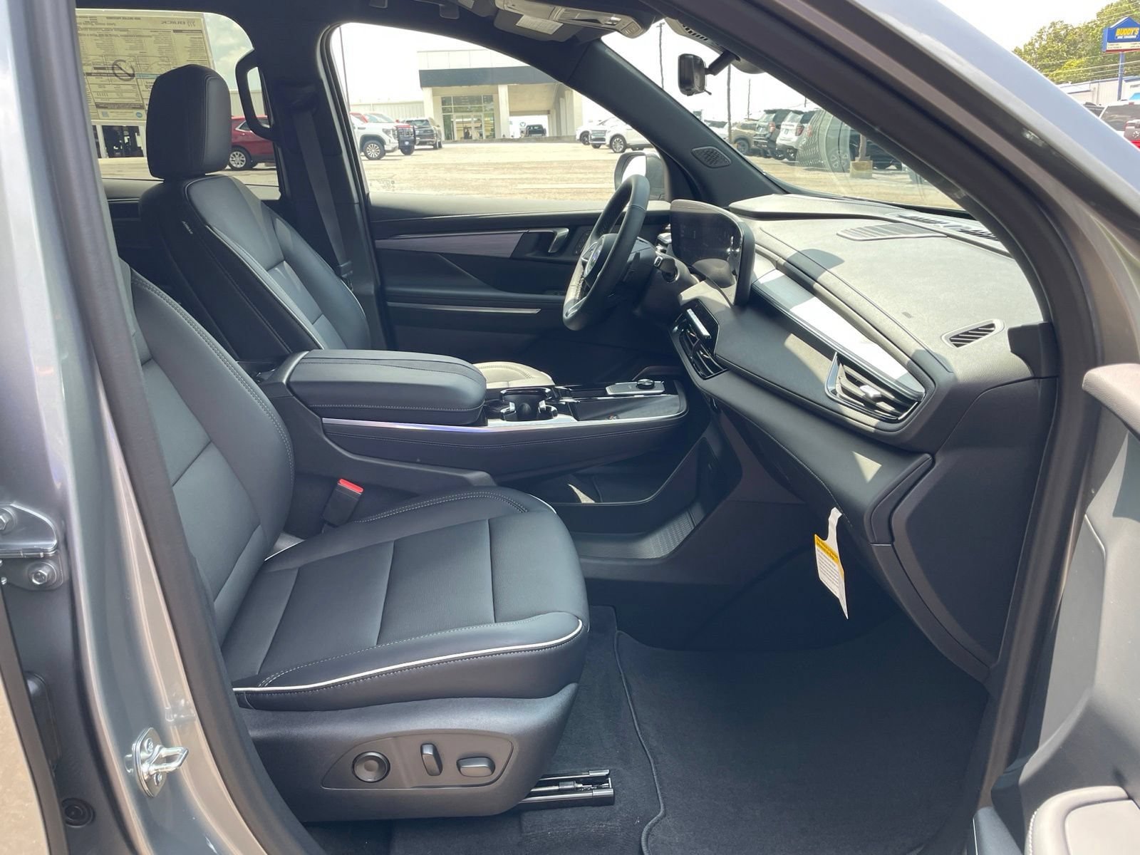 New 2026 Buick Enclave Preferred w/ Power Package FWD image 37