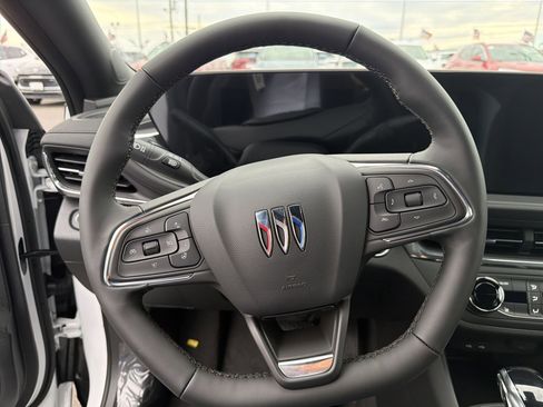 New 2026 Buick Envista Preferred w/ Convenience I Package FWD image 12