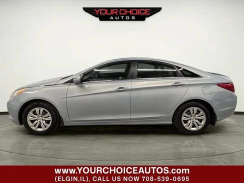 Used 2012 Hyundai Sonata GLS FWD image 2