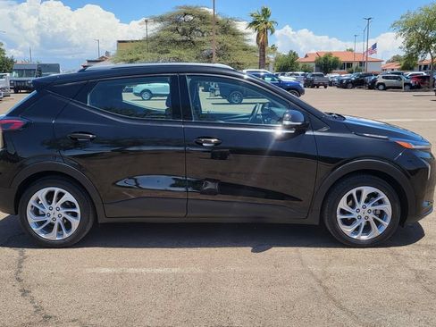 Used 2023 Chevrolet Bolt EUV LT w/ Driver Confidence Package FWD image 11