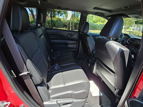 Used 2022 Honda Passport EX-L image 27