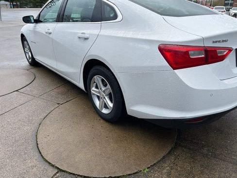 Used 2024 Chevrolet Malibu LT image 8