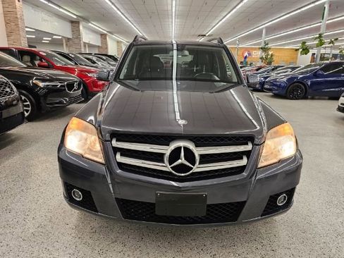 Used 2010 Mercedes-Benz GLK 350 4MATIC 4dr GLK 350 image 2
