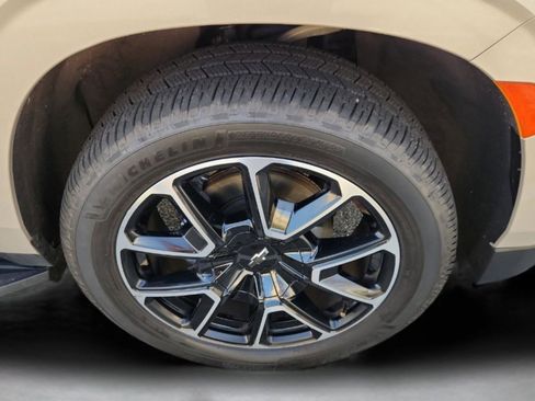 Used 2021 Chevrolet Tahoe RST w/ Luxury Package image 6