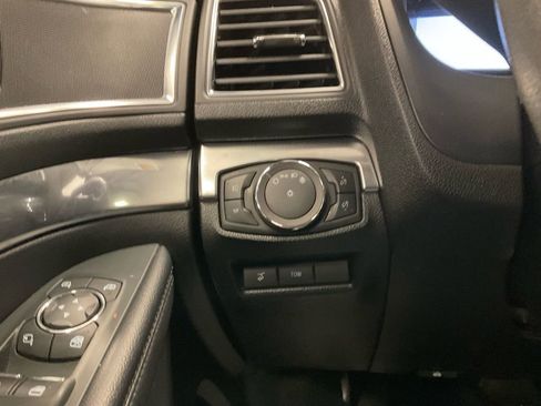 Used 2019 Ford Explorer Sport w/ Equipment Group 401A image 14