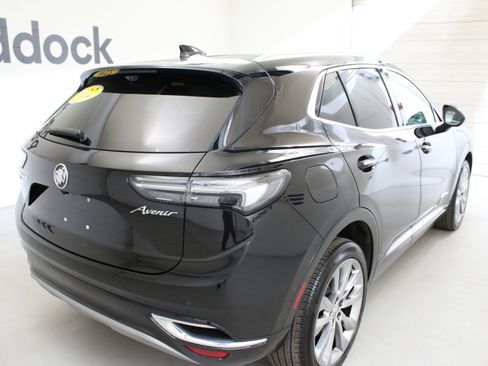 Used 2022 Buick Envision Avenir w/ Technology Package II AWD/4WD image 9