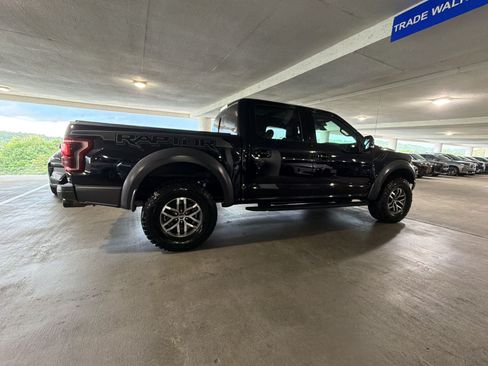 Used 2018 Ford F150 Raptor w/ Equipment Group 802A Luxury AWD/4WD image 12
