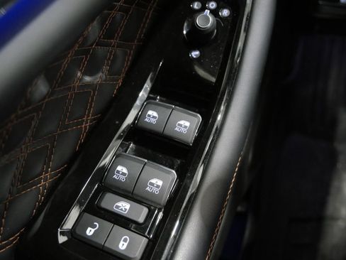 Used 2022 Jeep Grand Cherokee Summit w/ Luxury Tech Group V AWD/4WD image 14