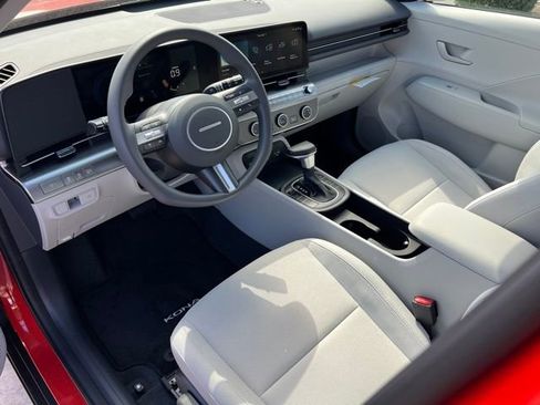 New 2026 Hyundai Kona SE image 13