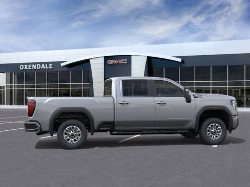New 2026 GMC Sierra 2500 SLE image 5