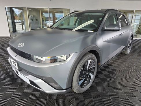 New 2025 Hyundai Ioniq 5 SEL image 8