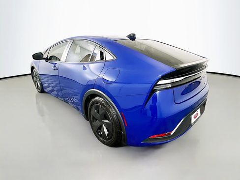 Certified 2026 Toyota Prius Plug-In Hybrid FWD image 7