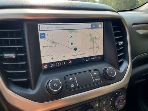 Used 2020 GMC Acadia Denali image 22