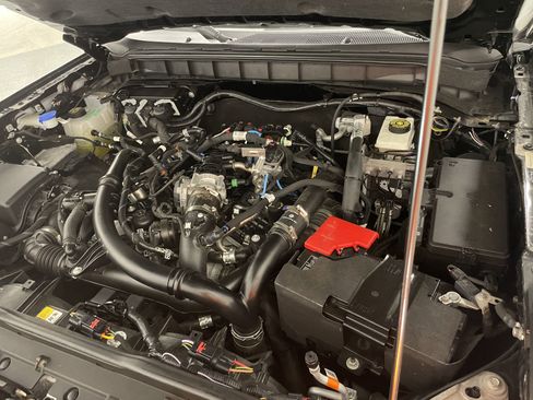 Used 2022 Ford Bronco Wildtrak image 34