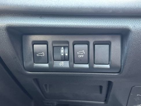 Certified 2022 Subaru Outback Limited AWD/4WD image 29