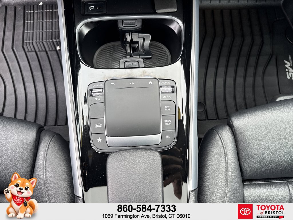Used 2022 Mercedes-Benz GLB 250 image 26