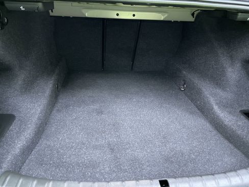 Used 2018 BMW 530i xDrive image 29