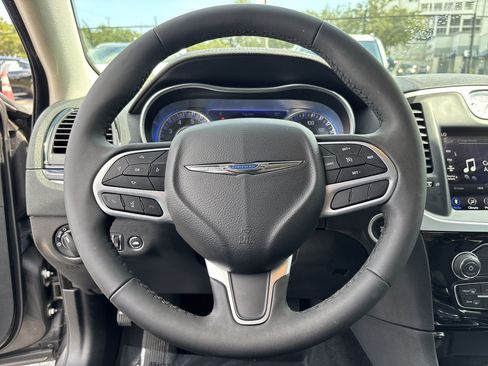 Used 2023 Chrysler 300 Touring w/ Sport Appearance Package RWD image 11