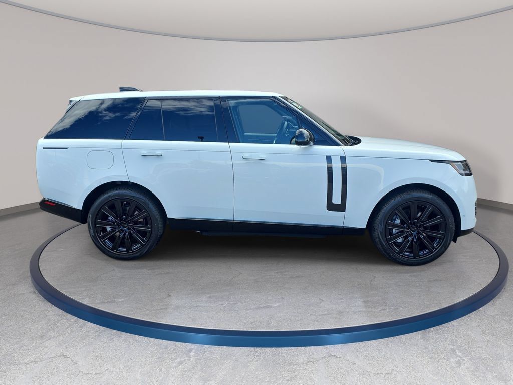 New 2026 Land Rover Range Rover SE AWD/4WD image 4