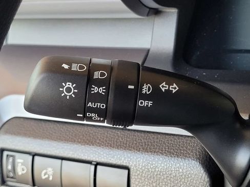 Used 2026 Toyota Tacoma SR5 RWD image 32