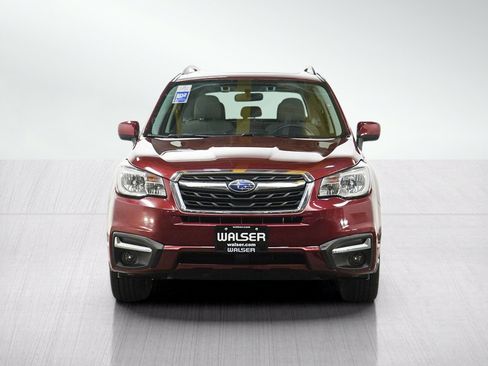 Used 2017 Subaru Forester 2.5i Premium AWD/4WD image 8