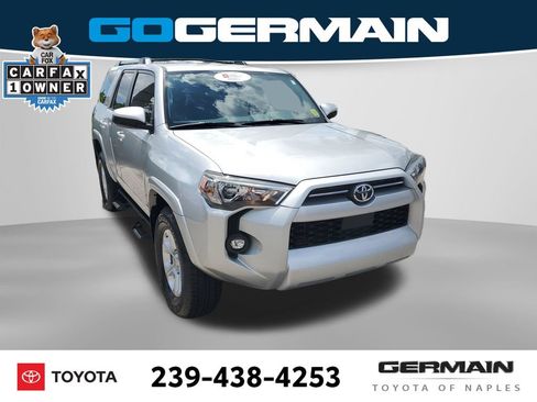 Certified 2022 Toyota 4Runner SR5 AWD/4WD image 5