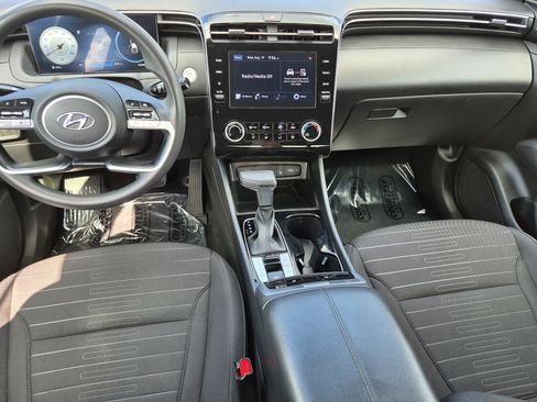 Certified 2023 Hyundai Santa Cruz SEL w/ Activity Package FWD image 12