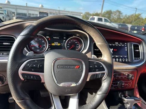 Certified 2017 Dodge Charger R/T Scat Pack w/ Dynamics Package RWD image 9