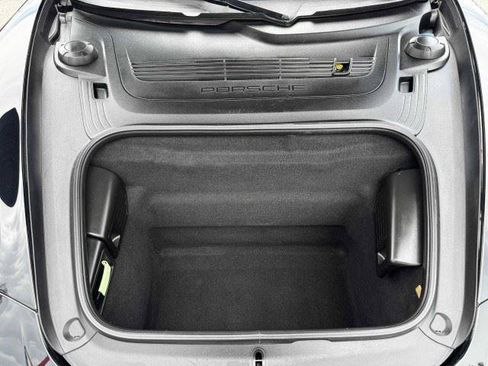 Used 2019 Porsche 911 Targa 4 AWD/4WD image 46