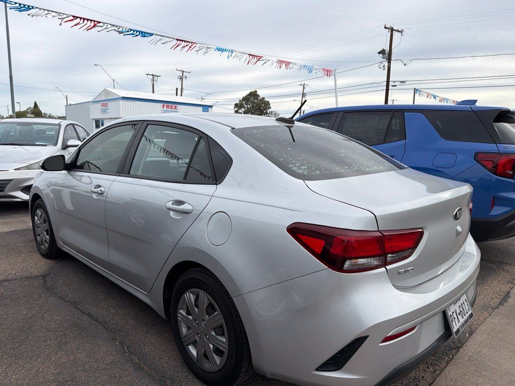 Used 2021 Kia Rio LX FWD image 3