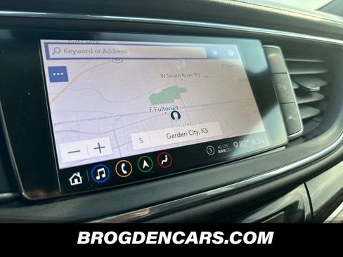 Used 2020 Buick Enclave Avenir w/ Avenir Technology Package AWD/4WD image 7