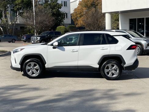 Used 2023 Toyota RAV4 XLE image 3