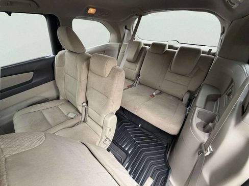 Used 2016 Honda Odyssey SE image 27