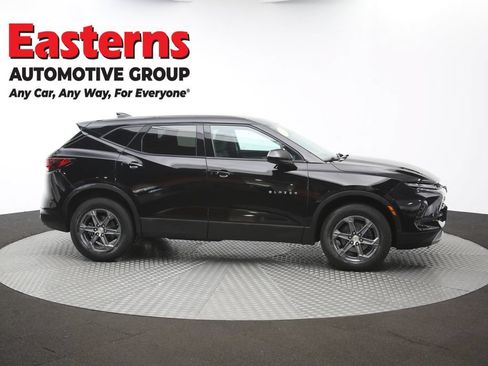 Used 2024 Chevrolet Blazer LT AWD/4WD image 46