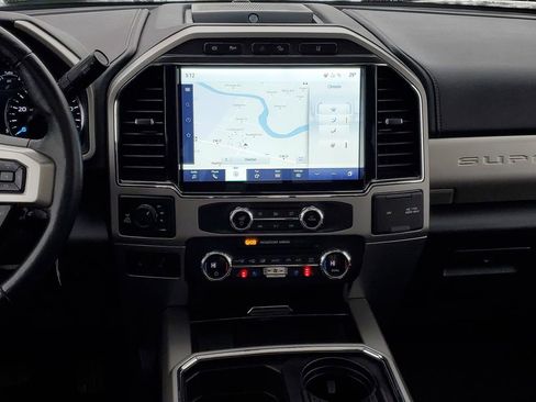Used 2022 Ford F250 Lariat w/ Tremor Off-Road Package image 28