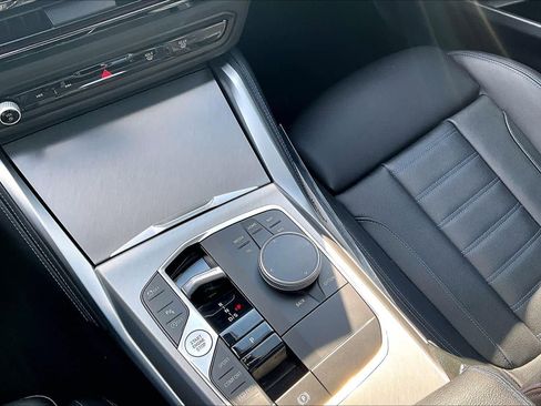 Used 2025 BMW 230i Coupe w/ M Sport Package RWD image 16