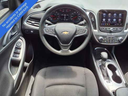Used 2022 Chevrolet Malibu LT FWD image 14