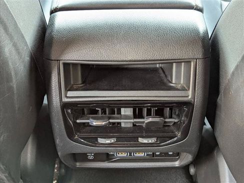 Used 2023 Jeep Grand Cherokee 4WD 4xe image 16
