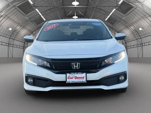 Used 2019 Honda Civic Sport image 2