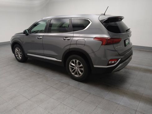 Used 2019 Hyundai Santa Fe SE image 3