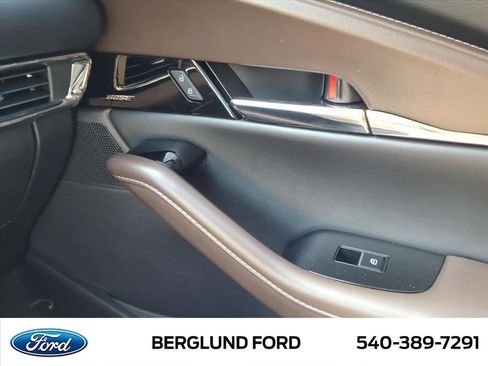 Certified 2025 MAZDA CX-30 AWD 2.5 S w/ Premium Package image 30