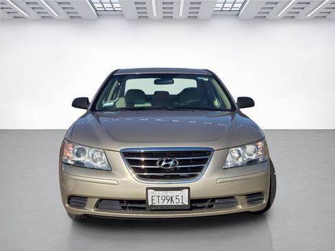 Used 2009 Hyundai Sonata GLS FWD image 2