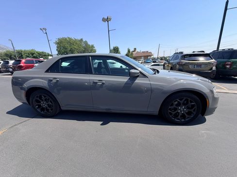 Used 2019 Chrysler 300 S AWD/4WD image 3
