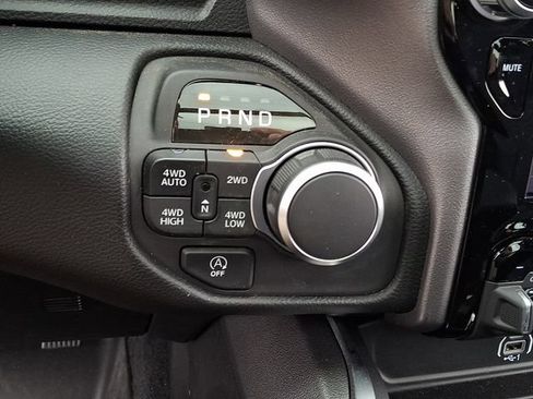 Used 2026 RAM 1500 Big Horn AWD/4WD image 16